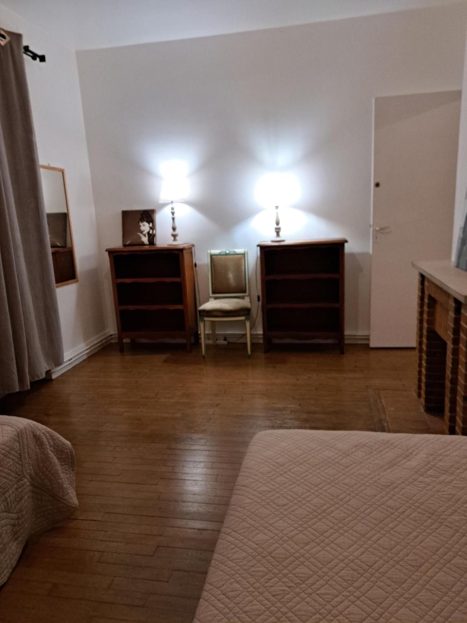 Charmant Appartement Au Pied Du Chateau ジアン エクステリア 写真